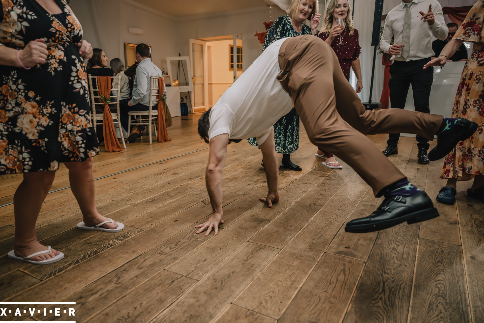 guest dancing on hands