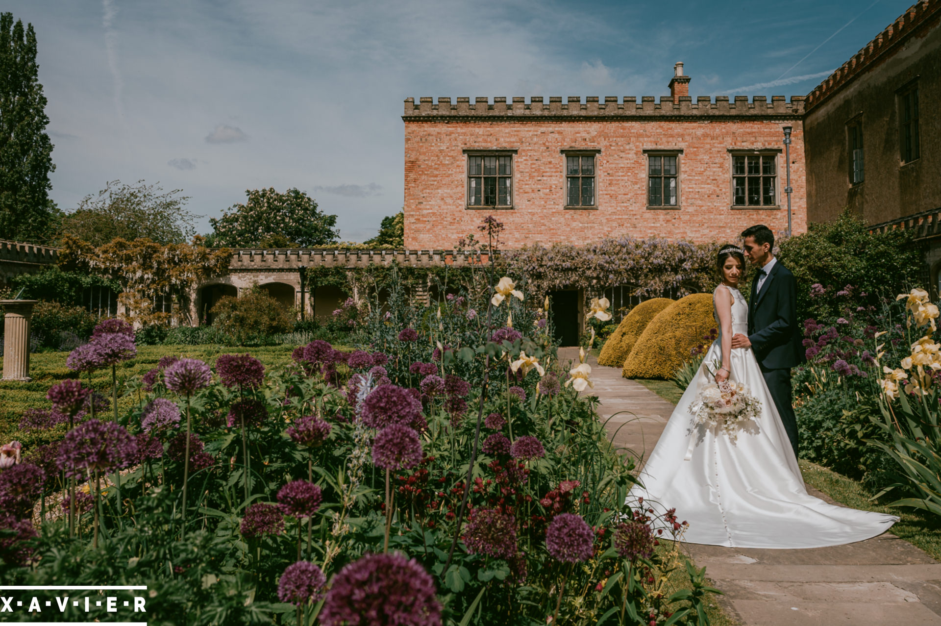 walton hall  in the dark